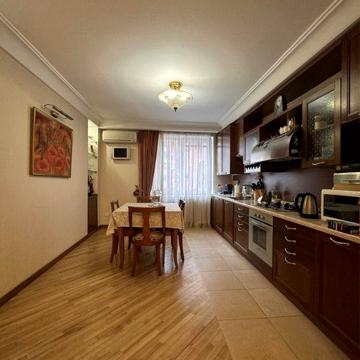 Продажа 3 комн квартиры в центре ул Чекмарева/ул Бригадная