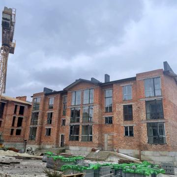 Пилипа Орлика вул., 17