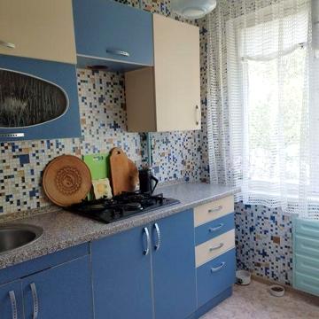 Продається 2х кімнатна квартира.