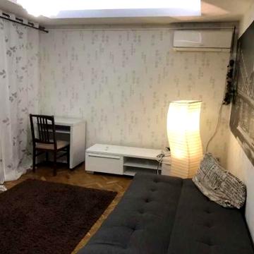 Соломянська вул., 21