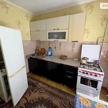 Довгострокова оренда 1к Квартира Євгенія Логінова (Крилова) вулиця