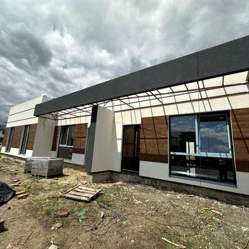 )( Продаж 3-К котеджу альтернатива  квартирі