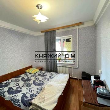 Митрополита Андрея Шептицького вул. (Анатолія Луначарського), 24
