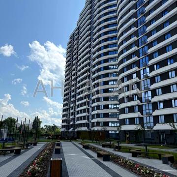 Воскресенська вул., 2А