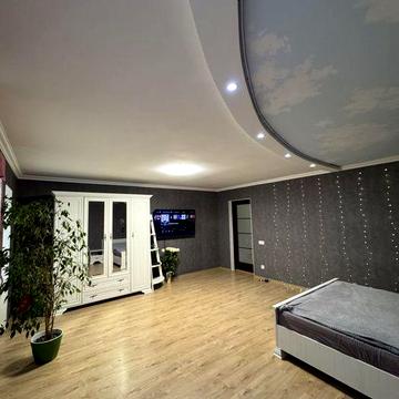 Продам 2-х поверховий будинок