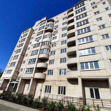 Продам крупногабаритну 1 к. квартиру в новобудові на Садовій