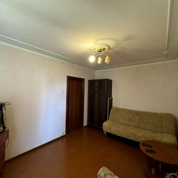 Продам 1-но кімнатну квартиру на 4-му мікрорайоні