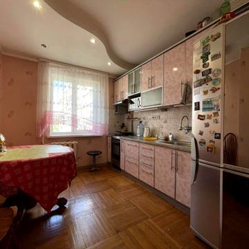 3к квартира без комиссии, ул. Петра Панча 7, 72м²