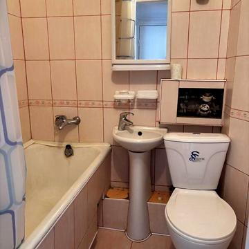 Довгострокова оренда 1к Квартира Нескорених (Героїв Праці) вулиця