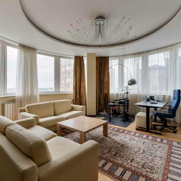 Левка Лукяненка вул. (Маршала Тимошенка), 21к2