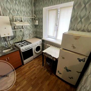 Крилова/2 КП оренда 2кімн квартири на 1 поверсі з 3
