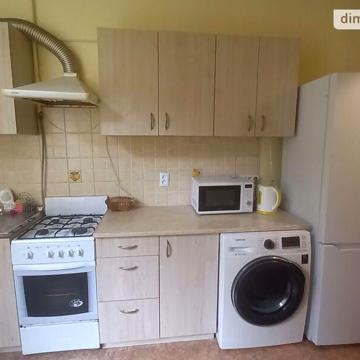 Довгострокова оренда 1к Квартира Головацького вулиця