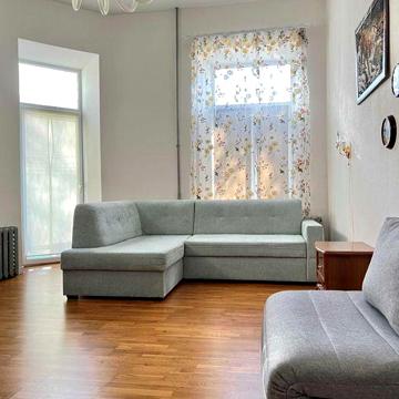 Оренда квартири в центрі міста , вул.Старокозацька, 74