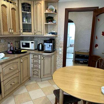 Продаж квартири 4 кім. по вул. Київський шлях