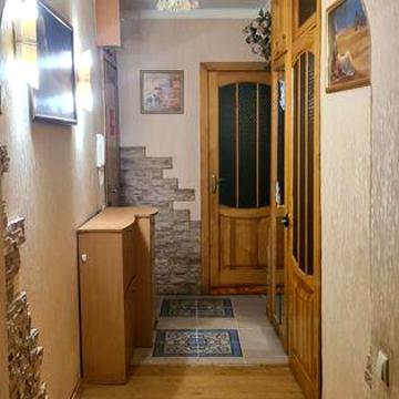 Продам 3- ком кв Реальная/Березинка/пер Крушельницкой 6/ Караван