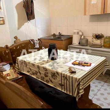 Двухкомнатная квартира с подвалом,  ул. Спиридоновская ( Горького)