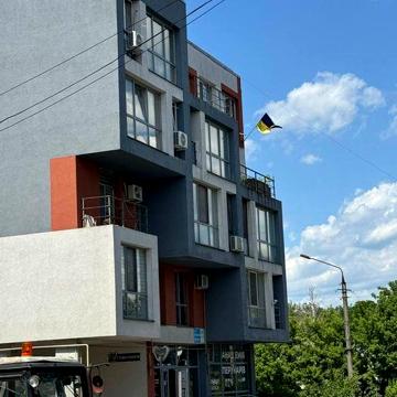 Продаж 2-х кімнатної новобудови з ремонтом та меблями вул.Лукяна Коби