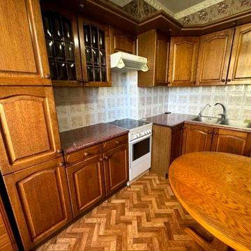 Просторная квартира, рынок Северный, Добровольского