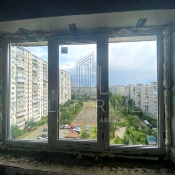 Героїв полку "Азов" вул. (Маршала Малиновського), 3