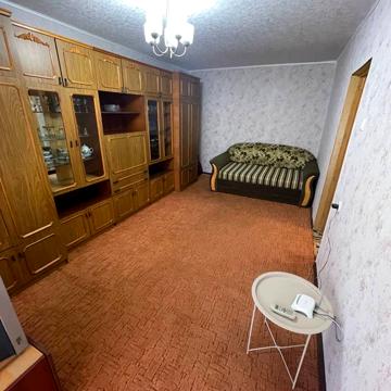 Метробудівська вул., 3