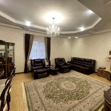 Продаж будинку вул. Нижня