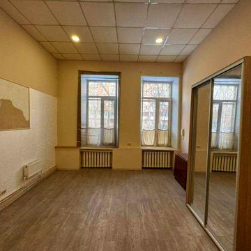 Продаж 1к квартири по вул.Володимира Антоновича (Свердлова) 49 .