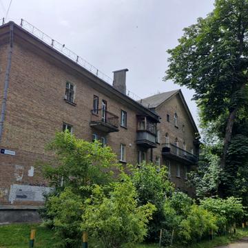 Анатолія Базилевича пров. (Червонозаводський), 7/5