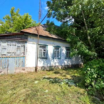 Продам будинок в Лугинах