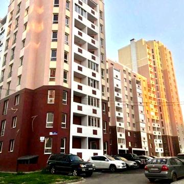 D1M Продам квартиру в новобудові біля м. Захисників України.