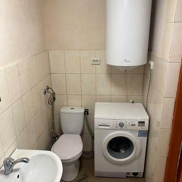 Довгострокова оренда 1к Квартира Золота вулиця