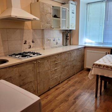 Оренда 1 км.кв.в Центрі,новобудова,все необхідне.Можна на 1 - 2 місяці