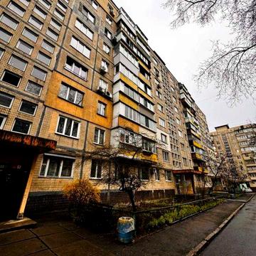 Продаж 3 кімн Шептицького 24в, 8 хв м. Лівобережна, безнал