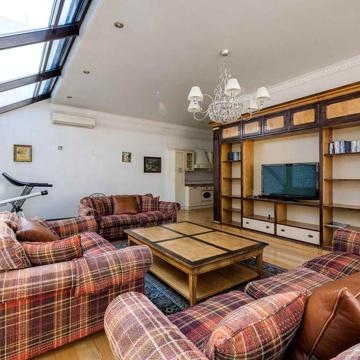 Оренда, вул. Жилянська, 59, 5 кімнат, 330 м², Kiyv rent apartment