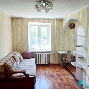 Яценка вул., 1