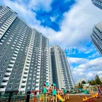 Продається 3-кімнатна квартира на Коноплянській 22б, ЖК "Navigator" ЖК Navigator 2