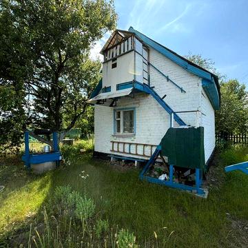 В продажу дачний будинок біля річки