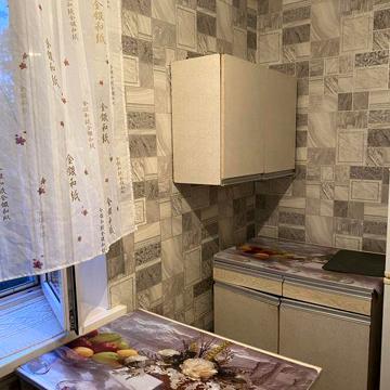 Продам 1 кімнатну квартиру «Гостинка»