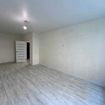 Продаж 1 к квартири в зданій новобудові з якісним ремонтом Озерна Рауш ЖК Новобудова