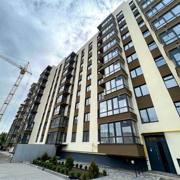 Продається простора однокімнатна квартира
