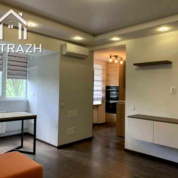 Продам 1к квартиру с техникой   метро Холодная гора