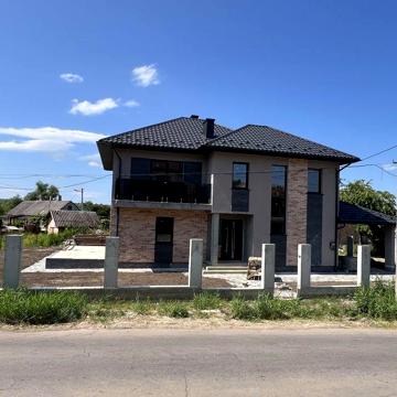Продаж! Будинку р-н Шухевича з міськими комунікаціями