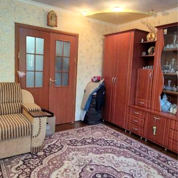Продаж 2к квартири с.Зарічне