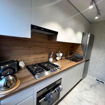 Продаємо квартиру,3-кімнатну,Калинова,Лівий берег