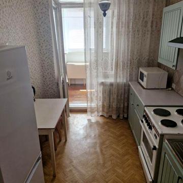Сдам 2х комнатную квартиру Тополь 1