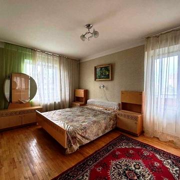 Продаж 3-кім.квартири, Оболонський р-н, пр-т Рокоссовського, 4-а