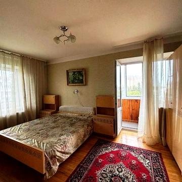 Продаж 3-кім.квартири, Оболонський р-н, пр-т Рокоссовського, 4-а