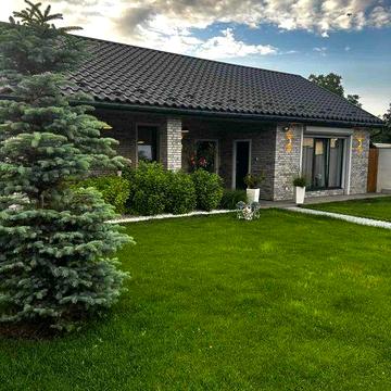 Продаж будинку з ремонтом в Києві біля Дніпра, метро, Осокорки, Садова