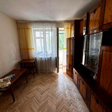 Продаж однокімнатної квартири в цегляному будинку
