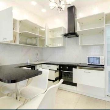 Джона Маккейна вул. (Івана Кудрі), 7