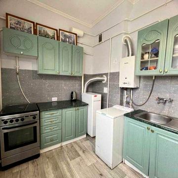 Продаж 1- кімнатної квартири - де не потрібно рахувати поверхи!